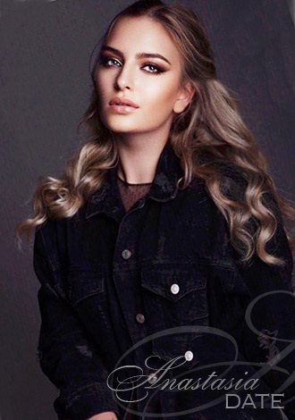 Gorgeous Singles only: Arina from Moscow, romantic dating partner from Russian-Federation